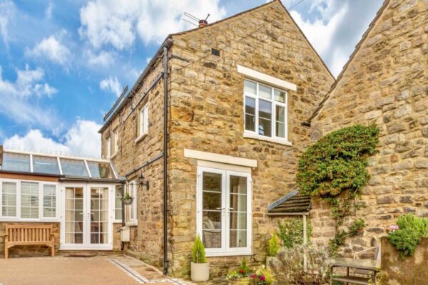 Exterior Hall Cottage | Baslow Holiday Cottages - Near Chatsworth House | Peak District